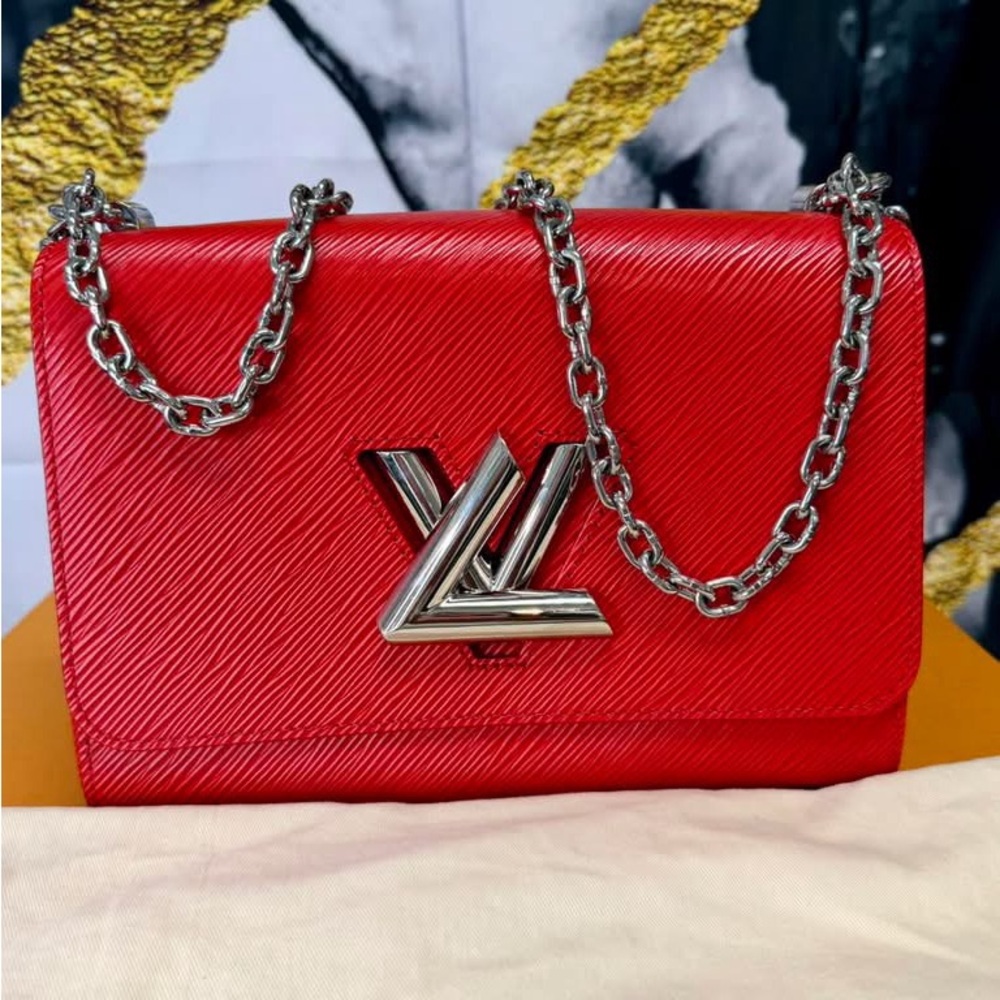 Louis Vuitton Red Epi Twist Lock Chain Shoulder Bag